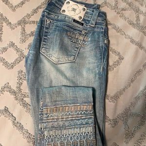 Miss Me skinny ankle cut jeans
